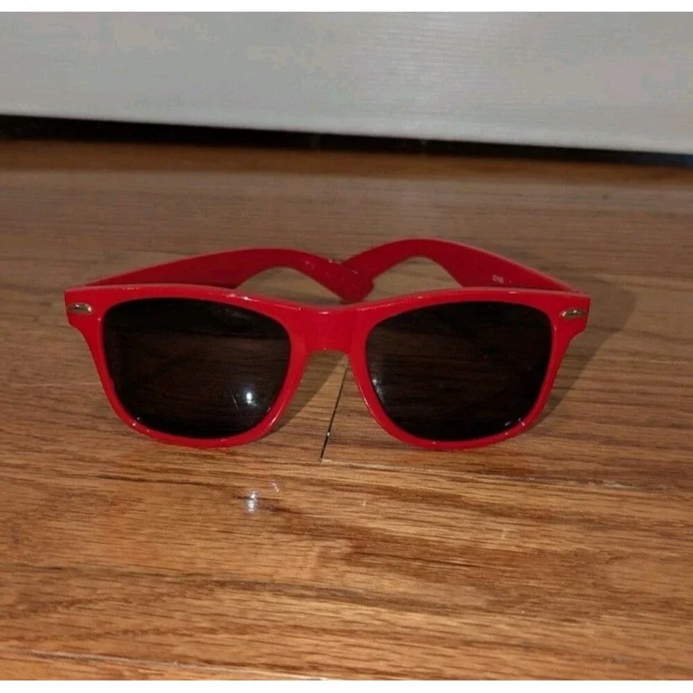 Jack Daniels Tennessee Fire Whiskey Red Promo Plastic‎ Wayfair Square Sunglasses